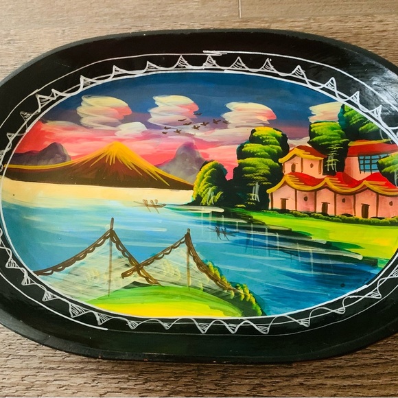 Hand painted tray - Picture 6 of 7